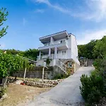 Appartement Vesela *