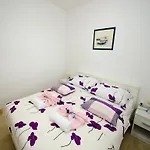 Apartamento Vesela Janjina
