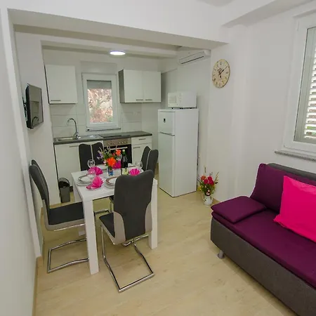 Vesela Apartmán Janjina